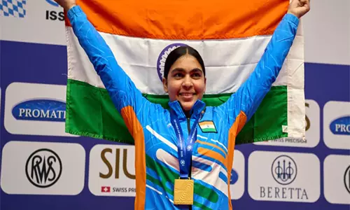 भारतीय निशानेबाज सुरुचि सिंह ISSF 10 मीटर एयर पिस्टल रैंकिंग में शीर्ष पर, मनु भाकर छठे स्थान पर भारतीय निशानेबाज सुरुचि सिंह ISSF 10 मीटर एयर पिस्टल रैंकिंग में शीर्ष पर, मनु भाकर छठे स्थान पर