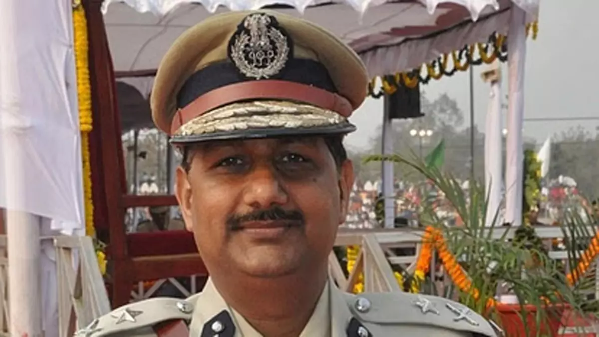 रायपुर में आज नक्सल प्रभावित राज्यों के पुलिस अफसरों की अहम बैठक रायपुर में आज नक्सल प्रभावित राज्यों के पुलिस अफसरों की अहम बैठक