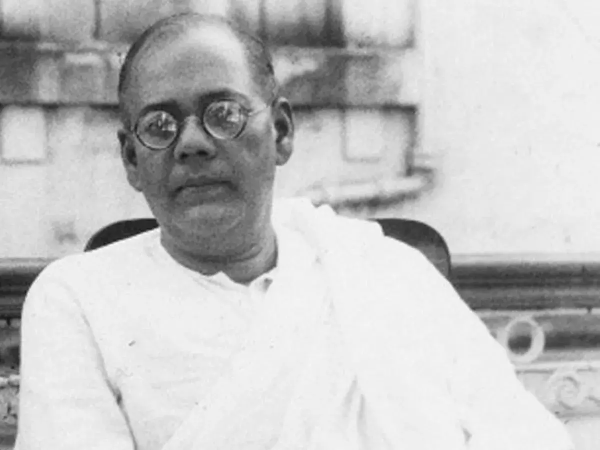 जयंती विशेष: सत्ता नहीं, सिद्धांत चुना, जब विभाजन के विरोध में शरत चंद्र बोस ने किया ऐतिहासिक त्याग जयंती विशेष: सत्ता नहीं, सिद्धांत चुना, जब विभाजन के विरोध में शरत चंद्र बोस ने किया ऐतिहासिक त्याग