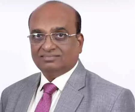 कर्नाटक चुनाव आयोग बैलेट पेपर से चुनाव कराने के लिए तैयार: एसईसी कर्नाटक चुनाव आयोग बैलेट पेपर से चुनाव कराने के लिए तैयार: एसईसी