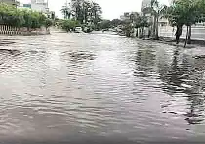 Ajmer: बोराज बांध टूटने के बाद लोगों का गुस्सा फूटा, मुआवजे की मांग Ajmer: बोराज बांध टूटने के बाद लोगों का गुस्सा फूटा, मुआवजे की मांग