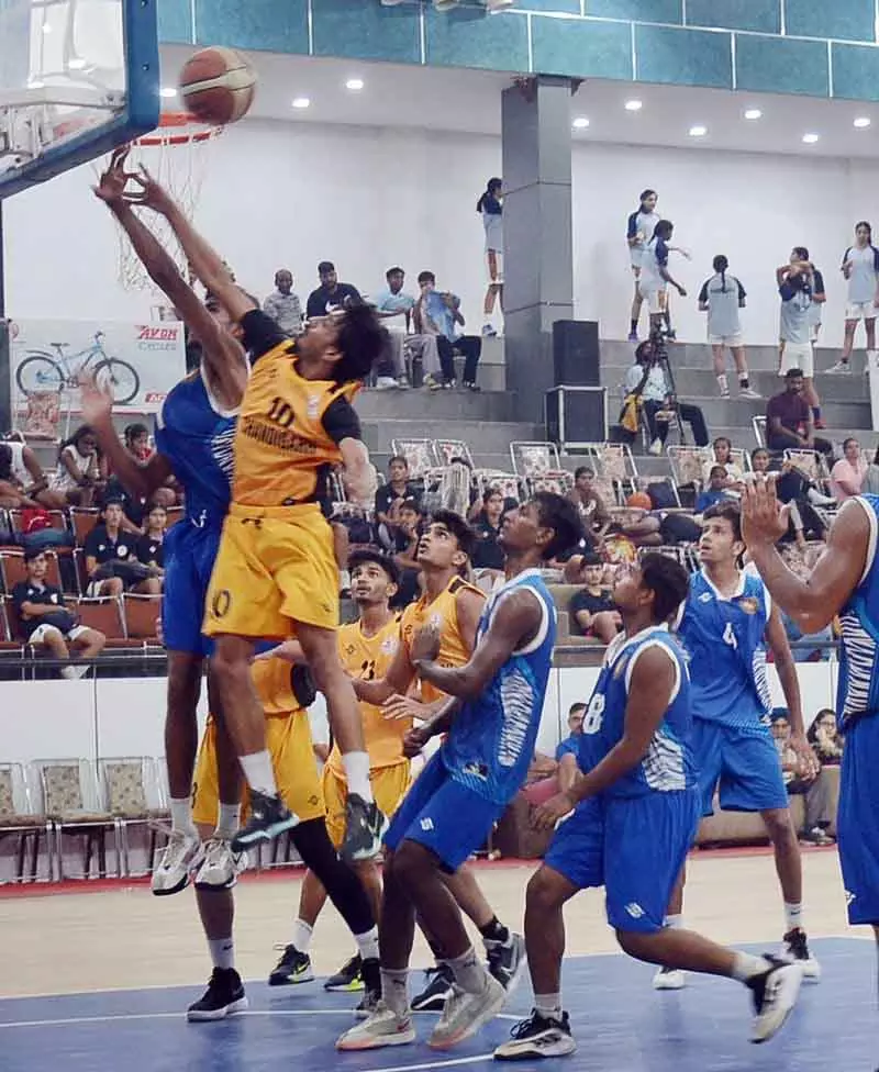 Punjab के लड़के और लड़कियों ने बास्केटबॉल टूर्नामेंट में जीत दर्ज की Punjab के लड़के और लड़कियों ने बास्केटबॉल टूर्नामेंट में जीत दर्ज की