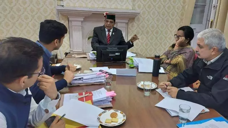 प्रदेश के इन 34 स्वास्थ्य संस्थानों में जल्द स्थापित होंगी नई सीटी स्कैन मशीनें प्रदेश के इन 34 स्वास्थ्य संस्थानों में जल्द स्थापित होंगी नई सीटी स्कैन मशीनें