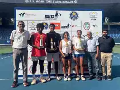 लड़कों के एकल फाइनल में रोहित गोबीनाथ VS ओम वर्मा लड़कों के एकल फाइनल में रोहित गोबीनाथ VS ओम वर्मा