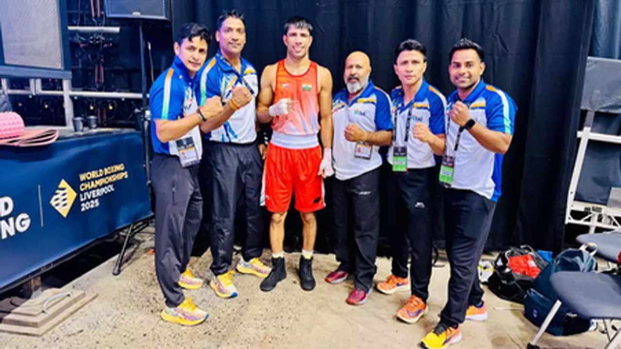 विश्व मुक्केबाजी चैंपियनशिप : सुमित और नीरज ने प्री-क्वार्टर फाइनल में जगह बनाई विश्व मुक्केबाजी चैंपियनशिप : सुमित और नीरज ने प्री-क्वार्टर फाइनल में जगह बनाई