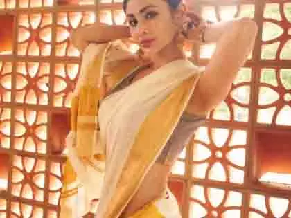 Mouni Roy: दक्षिण भारतीय सुंदरी लुक में दी ओणम की शुभकामनाएं Mouni Roy: दक्षिण भारतीय सुंदरी लुक में दी ओणम की शुभकामनाएं