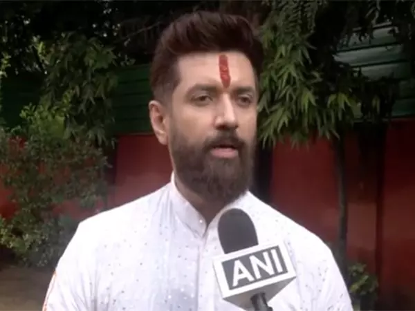 Chirag Paswan ने विपक्ष पर हमला: कांग्रेस की मानसिकता हमेशा बिहारियों के खिलाफ रही Chirag Paswan ने विपक्ष पर हमला: कांग्रेस की मानसिकता हमेशा बिहारियों के खिलाफ रही