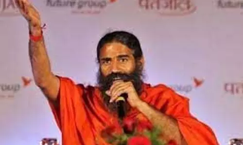 Patanjali : बाबा रामदेव ने बताया 5 मिनट का पावर योग, मिलते हैं कमाल के फायदे