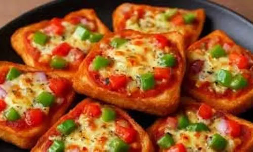 Bread Pizza:  कम समय में तैयार करें ये ब्रेड पिज्जा