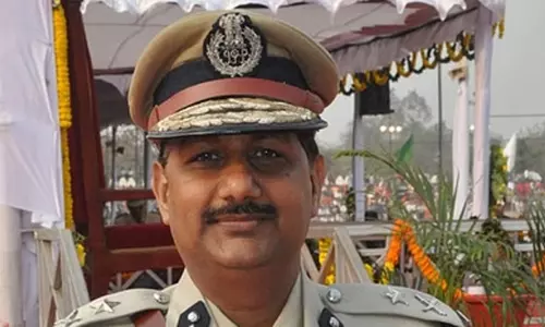 रायपुर में आज नक्सल प्रभावित राज्यों के पुलिस अफसरों की अहम बैठक रायपुर में आज नक्सल प्रभावित राज्यों के पुलिस अफसरों की अहम बैठक