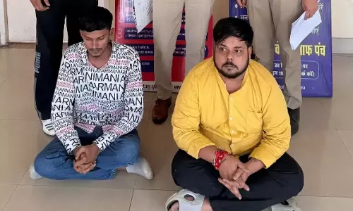 Faridabad में कार रेंट ठगी का पर्दाफाश, दो आरोपी सलाखों के पीछे Faridabad में कार रेंट ठगी का पर्दाफाश, दो आरोपी सलाखों के पीछे