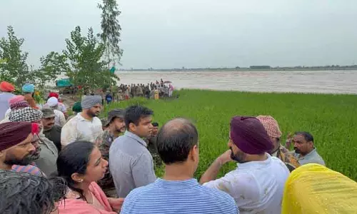 Punjab में बाढ़, लुधियाना में अलर्ट, मृतकों की संख्या 43 पहुंची, 1.7 लाख हेक्टेयर फसलें बर्बाद