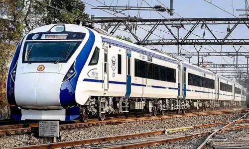 यात्रियों की मांग को पूरा करने के लिए Madurai-Bengaluru वंदे भारत ट्रेन में और कोच जोड़े जाएँगे