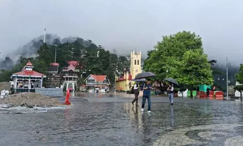 Shimla में अलर्ट, भूस्खलन के खतरे के बीच पांच परिवारों को स्थानांतरित किया गया