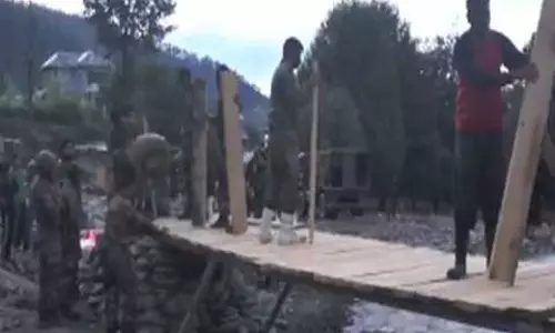 जम्मू-कश्मीर: Bhaderwah के पास 18 घंटे में पुल का निर्माण, सेना ने बचाई गांवों की कनेक्टिविटी