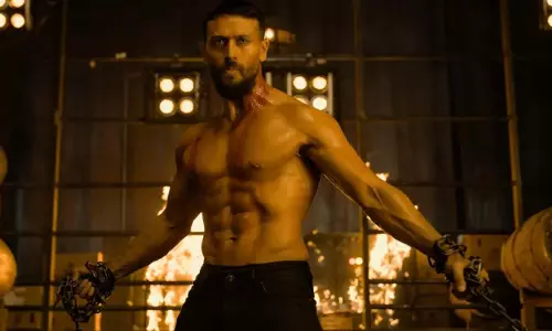 Tiger Shroff का एक्शन दमदार है, लेकिन कहानी आपके धैर्य की परीक्षा लेगी Tiger Shroff का एक्शन दमदार है, लेकिन कहानी आपके धैर्य की परीक्षा लेगी