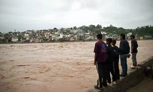 Kangra district में मानसून से 539.17 करोड़ रुपये का नुकसान, 50 लोगों की जान गई Kangra district में मानसून से 539.17 करोड़ रुपये का नुकसान, 50 लोगों की जान गई