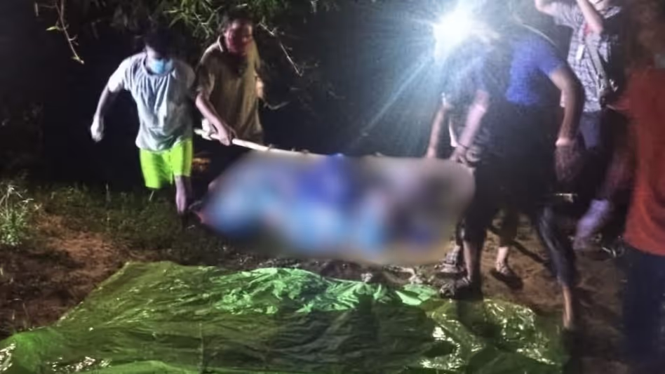 Assam : कुकी उग्रवादियों द्वारा कथित हत्या के कुछ दिनों बाद असम नदी से थाडू नेता का शव बरामद Assam : कुकी उग्रवादियों द्वारा कथित हत्या के कुछ दिनों बाद असम नदी से थाडू नेता का शव बरामद