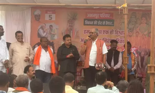 MP बृजमोहन अग्रवाल ने विधायक इंद्रकुमार साहू को जन्मदिन की बधाई दी