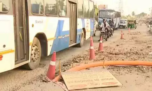 Odisha: दुर्गा पूजा से पहले सड़कों और जल निकासी की मरम्मत होगी