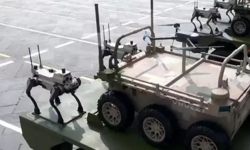 China के रोबोट भेड़िये: लड़ाकू ड्रोन का भविष्य?