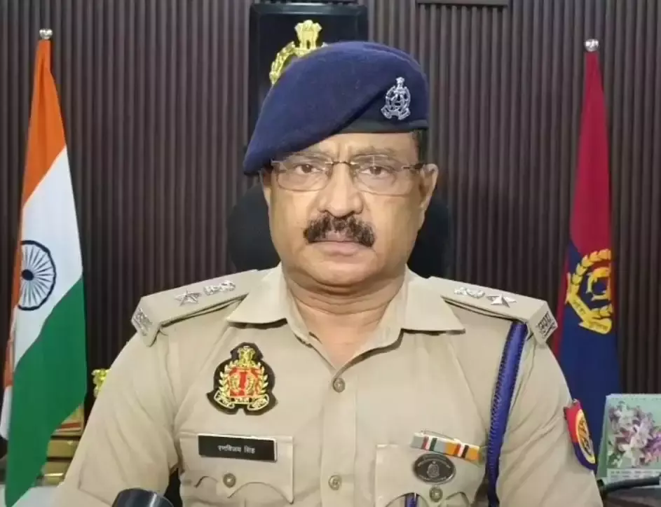 Moradabad: एसपी सिटी ने जुलूस में वाहन शामिल न करने की चेतावनी दी Moradabad: एसपी सिटी ने जुलूस में वाहन शामिल न करने की चेतावनी दी