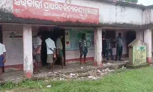 Bhadrak में स्कूल का बरामदा ढहने से 3 छात्र घायल