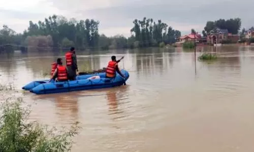 Jammu: बाढ़ प्रभावित क्षेत्रों में नेशनल कांफ्रेंस का मास कांटैक्ट अभियान