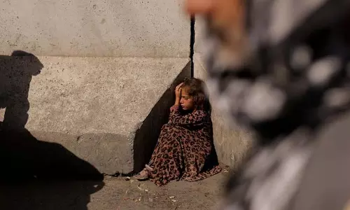 Taliban ने अफगान महिलाओं को सहायता रोकी, बचावकर्मियों से संपर्क पर प्रतिबंध लगाया