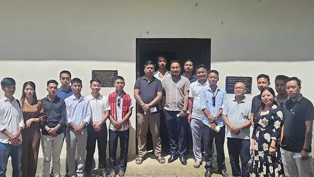 Nagaland : डब्ल्यूजीसी सोम में पुस्तकालय-सह-बहुउपयोगी हॉल समर्पित Nagaland : डब्ल्यूजीसी सोम में पुस्तकालय-सह-बहुउपयोगी हॉल समर्पित