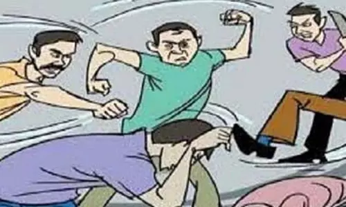 Bihar: मरीज की मौत के बाद हंगामा, ब्लड बैंक कर्मी को पीटा