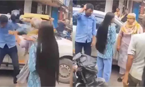 Ghaziabad: स्कूटर की टक्कर के बाद महिला ने कैब ड्राइवर को पीटा
