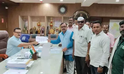 Parbhani: गैरन भूमि पर सौर परियोजना के खिलाफ आरपीआई की चेतावनी Parbhani: गैरन भूमि पर सौर परियोजना के खिलाफ आरपीआई की चेतावनी