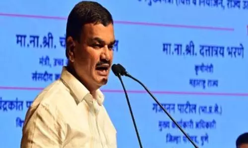 भारी बारिश से हुए नुकसान का पंचनामा तैयार, सरकार किसानों की मदद करेगी: कृषि मंत्री भारी बारिश से हुए नुकसान का पंचनामा तैयार, सरकार किसानों की मदद करेगी: कृषि मंत्री