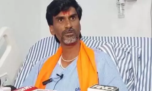 जारंगे ने भुजबल से कहा: आप सब कुछ क्यों खा रहे हैं? मराठवाड़ा इसी जीआर पर टिका जारंगे ने भुजबल से कहा: आप सब कुछ क्यों खा रहे हैं? मराठवाड़ा इसी जीआर पर टिका