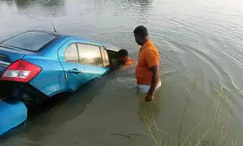 Odisha: वाहन के नहर में गिरने से कार के अंदर व्यक्ति की मौत