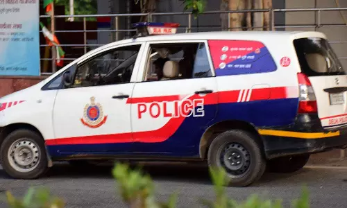 New Delhi: हत्या के आरोप में पुलिस ने दो नाबालिग समेत पांच को पकड़ा New Delhi: हत्या के आरोप में पुलिस ने दो नाबालिग समेत पांच को पकड़ा