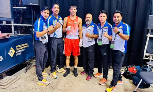 विश्व मुक्केबाजी चैंपियनशिप : सुमित और नीरज ने प्री-क्वार्टर फाइनल में जगह बनाई विश्व मुक्केबाजी चैंपियनशिप : सुमित और नीरज ने प्री-क्वार्टर फाइनल में जगह बनाई