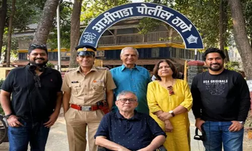 इंस्पेक्टर मधुकर जेंडे से मिले पर्दे के हीरो मनोज बाजपेयी