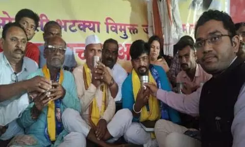 Antarwali में ओबीसी भूख हड़तालियों ने मंत्री सेव के आश्वासन के बाद विरोध प्रदर्शन स्थगित किया Antarwali में ओबीसी भूख हड़तालियों ने मंत्री सेव के आश्वासन के बाद विरोध प्रदर्शन स्थगित किया