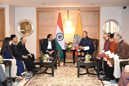 अदाणी पावर और ड्रुक ग्रीन पावर भूटान में 570 मेगावाट की जलविद्युत परियोजना करेंगे स्थापित अदाणी पावर और ड्रुक ग्रीन पावर भूटान में 570 मेगावाट की जलविद्युत परियोजना करेंगे स्थापित