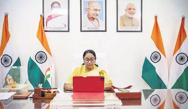 रेखा गुप्ता ने जायजा लिया, 24X7 मदद का वादा किया रेखा गुप्ता ने जायजा लिया, 24X7 मदद का वादा किया