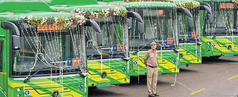 Delhi 6 क्षेत्रों में 2,000 देवी बसों के लिए ड्राफ्ट रूट को अंतिम रूप दिया गया Delhi 6 क्षेत्रों में 2,000 देवी बसों के लिए ड्राफ्ट रूट को अंतिम रूप दिया गया