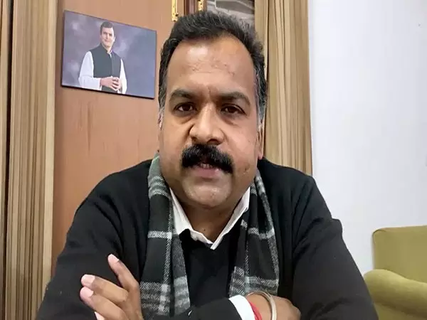 Manickam Tagore ने जगन की आंध्र वफादारी पर सवाल उठाया Manickam Tagore ने जगन की आंध्र वफादारी पर सवाल उठाया