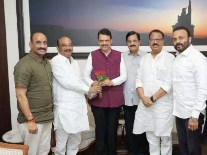 क्या CM Fadnavis से हरी झंडी मिलने के बाद अजित पवार गुट को झटका लगेगा? क्या CM Fadnavis से हरी झंडी मिलने के बाद अजित पवार गुट को झटका लगेगा?