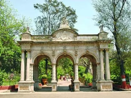 Queen garden में एक साल में 25 जानवर मर गए Queen garden में एक साल में 25 जानवर मर गए