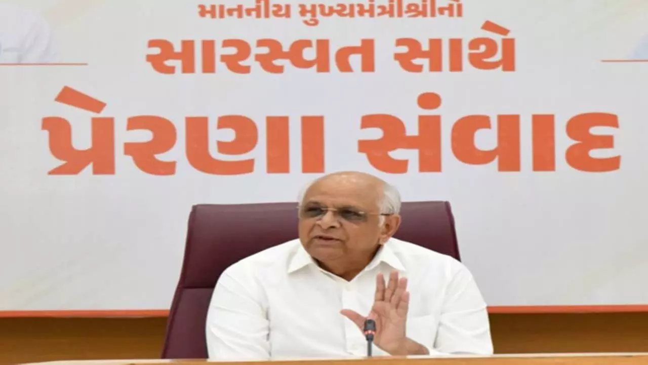 बेस्ट टीचर अवार्ड विजेताओं को आजीवन मुफ्त बस यात्रा सुविधा बेस्ट टीचर अवार्ड विजेताओं को आजीवन मुफ्त बस यात्रा सुविधा