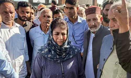 पीडीपी ने बाढ़ को लेकर पिछली सरकारों पर निशाना साधने के लिए उमर की आलोचना की