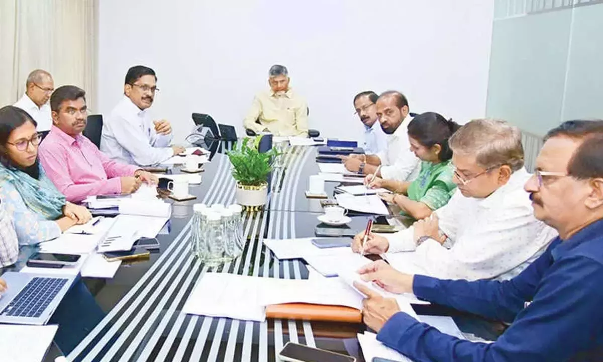 मुख्यमंत्री ने रहस्यमय मौतों की गहन जांच के आदेश दिए मुख्यमंत्री ने रहस्यमय मौतों की गहन जांच के आदेश दिए