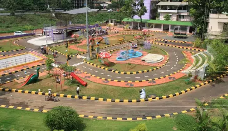 Ambedkarnagar: पुलिस लाइन में बच्चों के लिए खास चिल्ड्रेन पार्क शुरू
